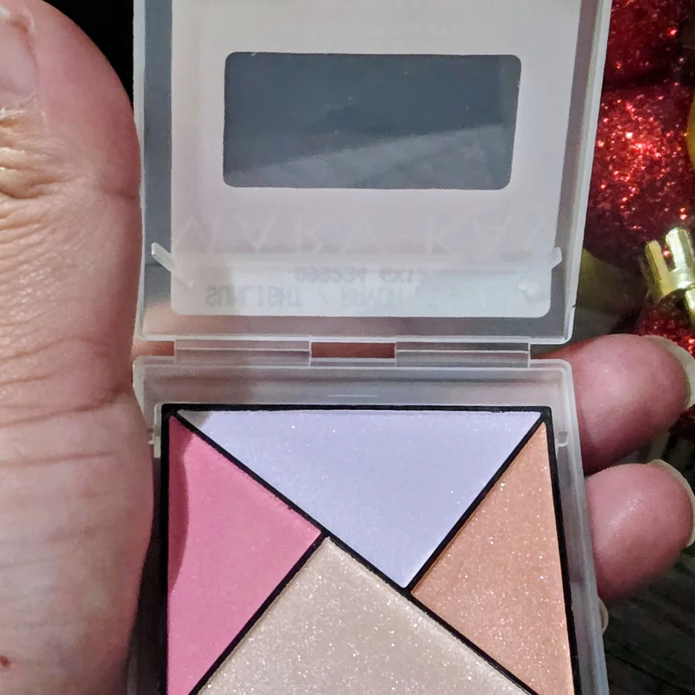 Mary Kay Sunlight Eyeshadow Color Palette Limited Edition DISCONTINUED